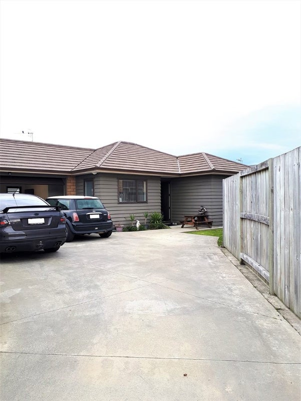 19 Charlotte Crescent, Dinsdale, Hamilton - Carousel 13