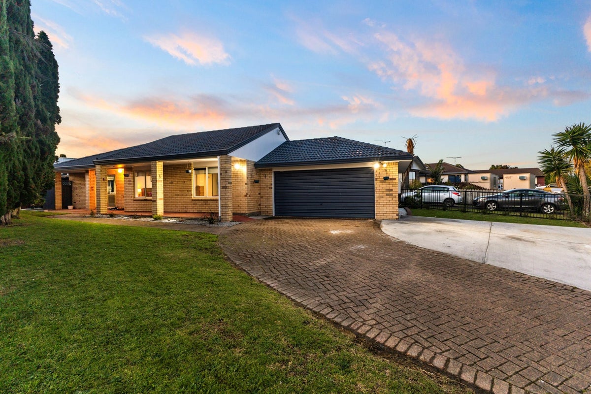 11 Rosemead Place, Randwick Park, Auckland - Carousel 21