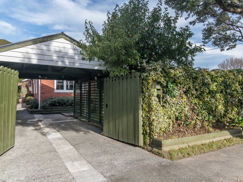 1/19 GODLEY ST, WAIWHETU, LOWER HUTT - Carousel 11