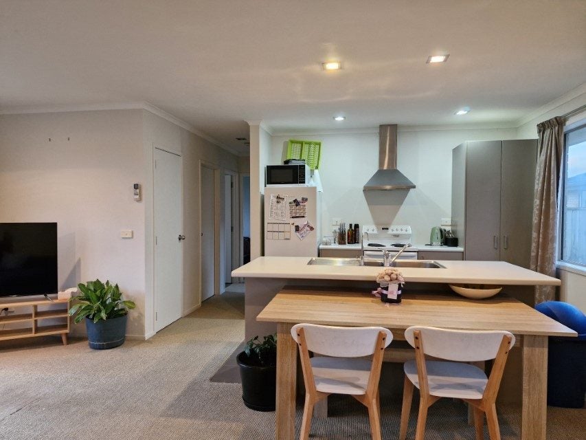 4B Northpoint Way, Bell Block, New Plymouth - Carousel 2
