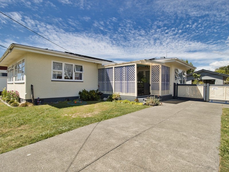 93 Geddis Avenue, Maraenui, Napier - Carousel 1