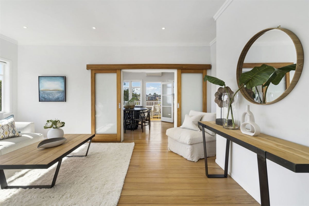 2/5 Elderwood Lane, Belmont, Auckland - Carousel 2
