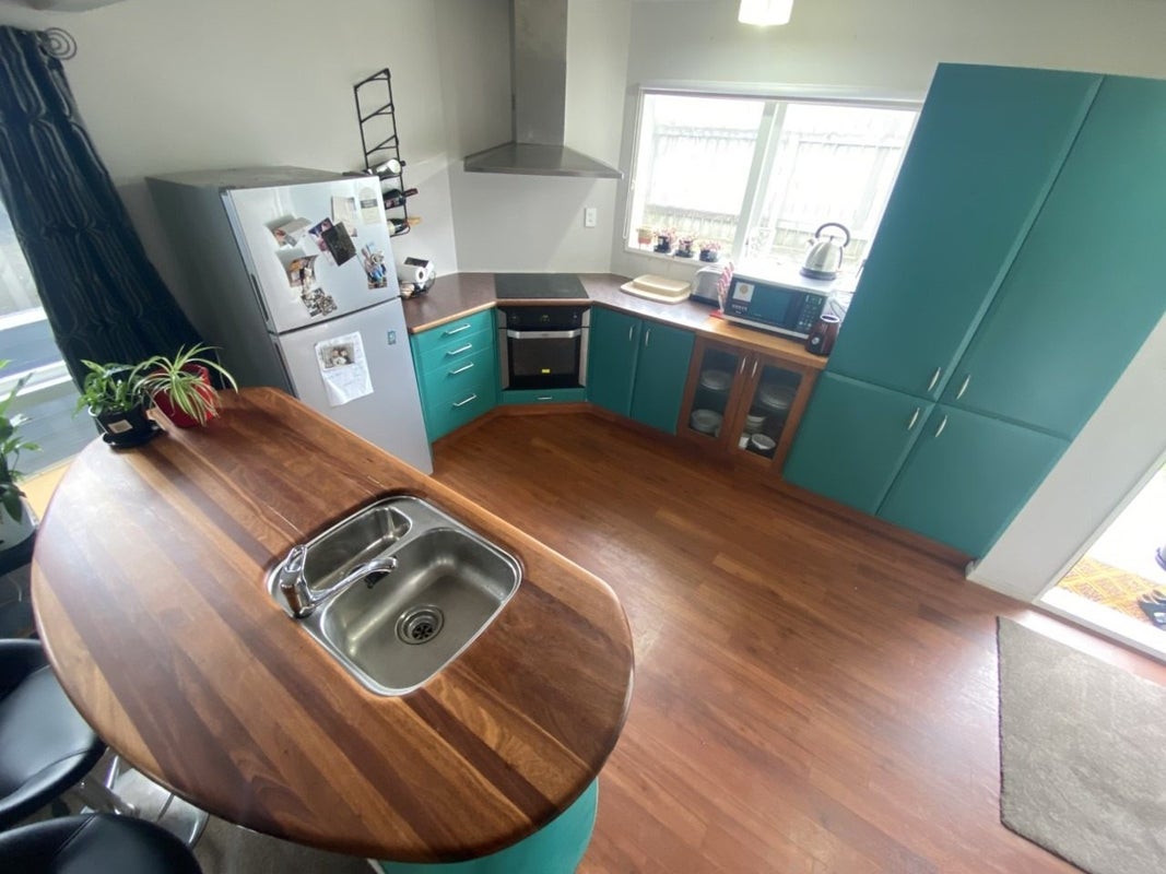 1 Garboard Lane, Whitby, Porirua - Carousel 2