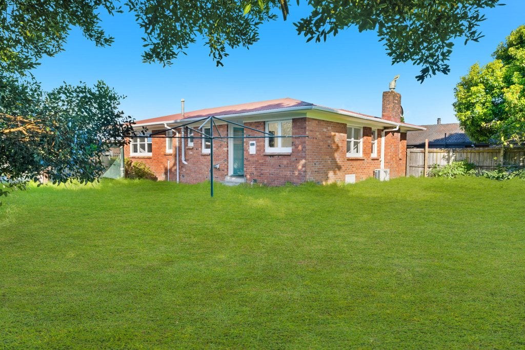 2/11 Don Street, Papakura, Auckland - Carousel 1