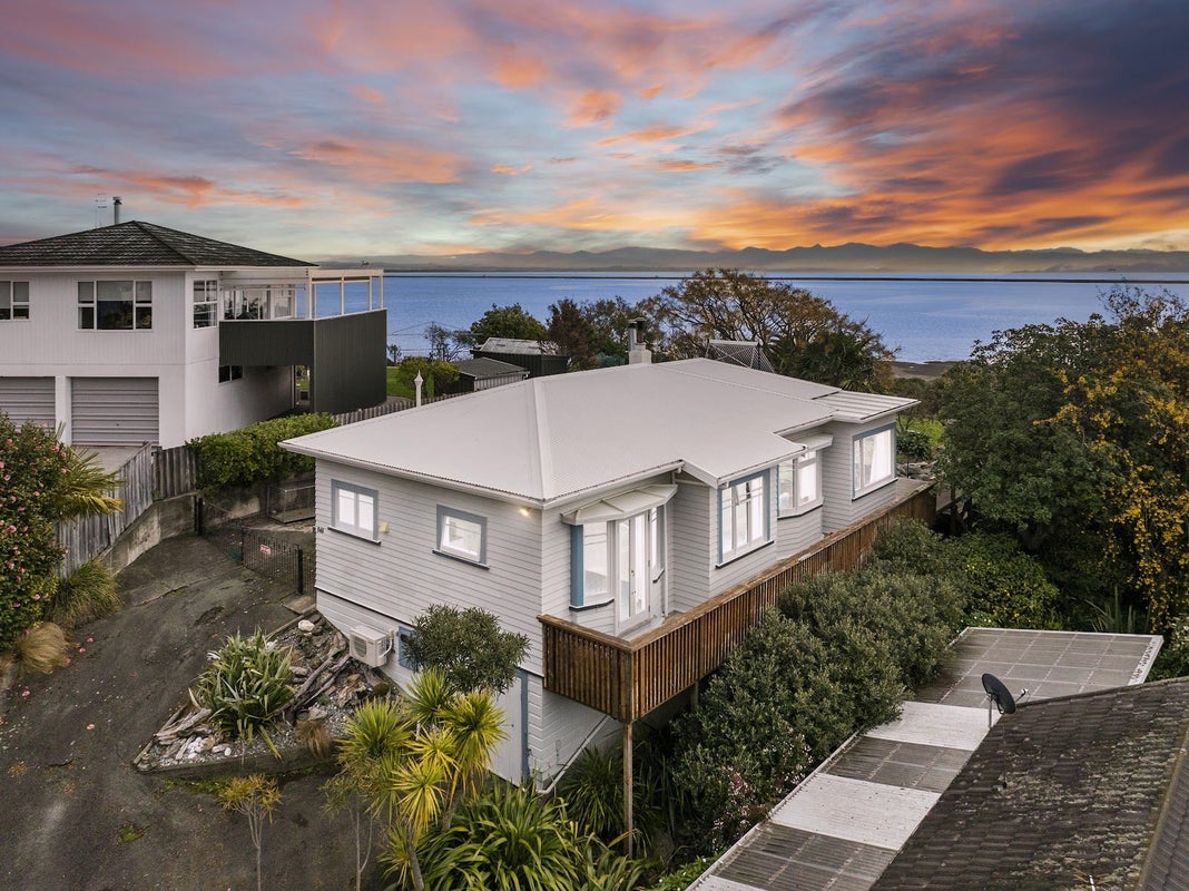 648 Atawhai Crescent, Atawhai, Nelson - Carousel 1