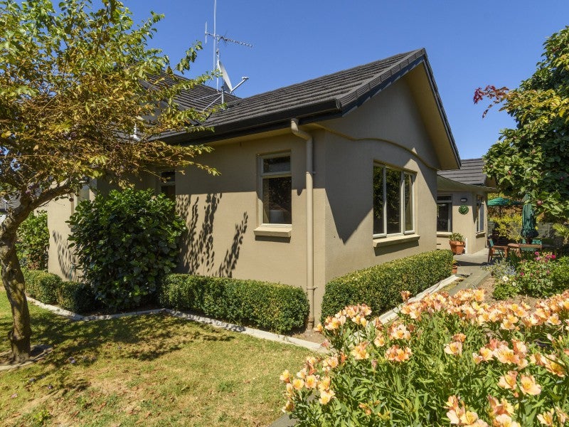4 Channing Close, Bethlehem, Tauranga - Carousel 2