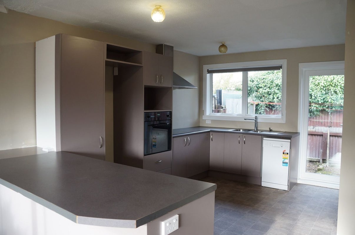2/89A Tennyson Street, Sydenham, Christchurch - Carousel 2