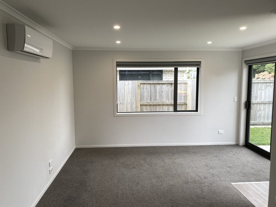 2/14 Powells Road, Fairview Downs, Hamilton - Carousel 2