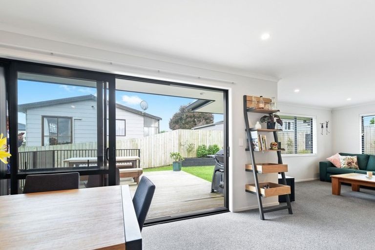 33A Matai Street, Maeroa, Hamilton - Carousel 2