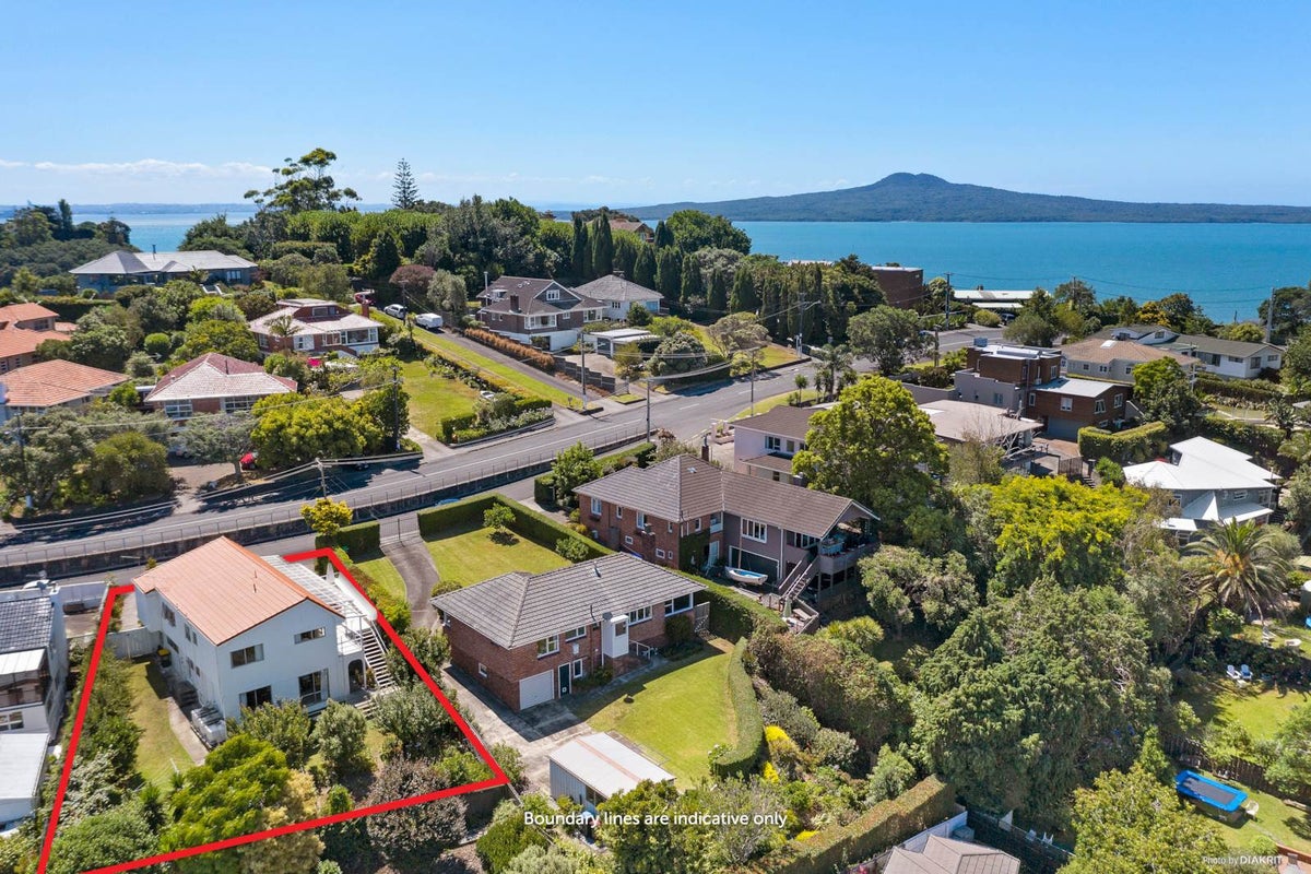 450 Riddell Road, Glendowie, Auckland - Carousel 2