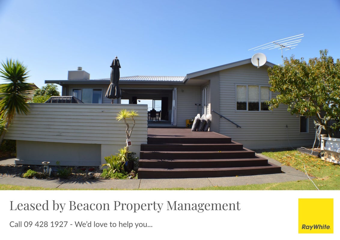 1066 Whangaparaoa Road, Tindalls Beach, Whangaparaoa - Carousel 1
