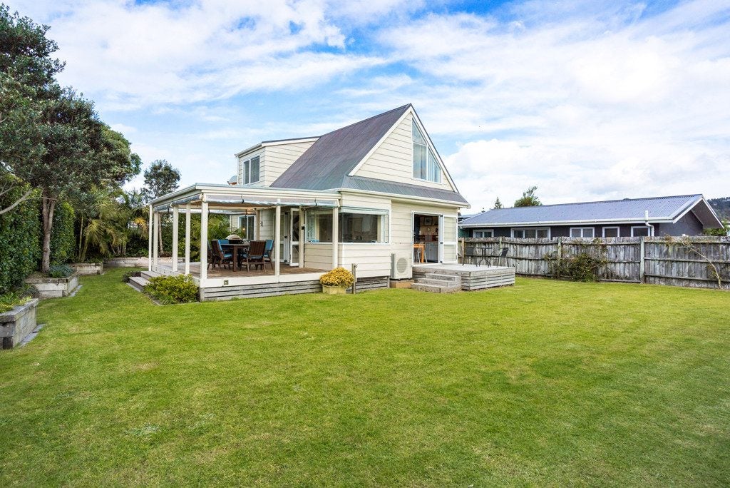 306B Given Avenue, Whangamata, Whangamatā - Carousel 18