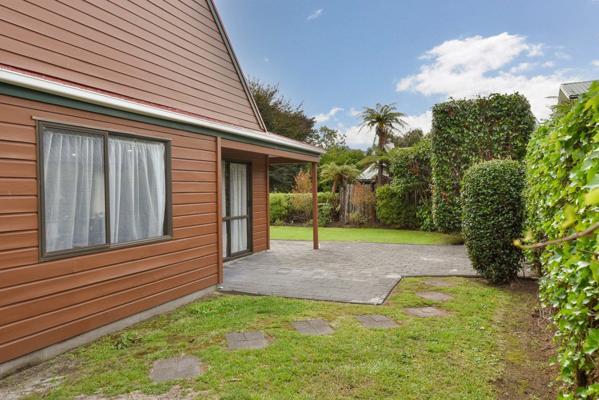 1A Lynbert Road, Lynmore, Rotorua - Carousel 19
