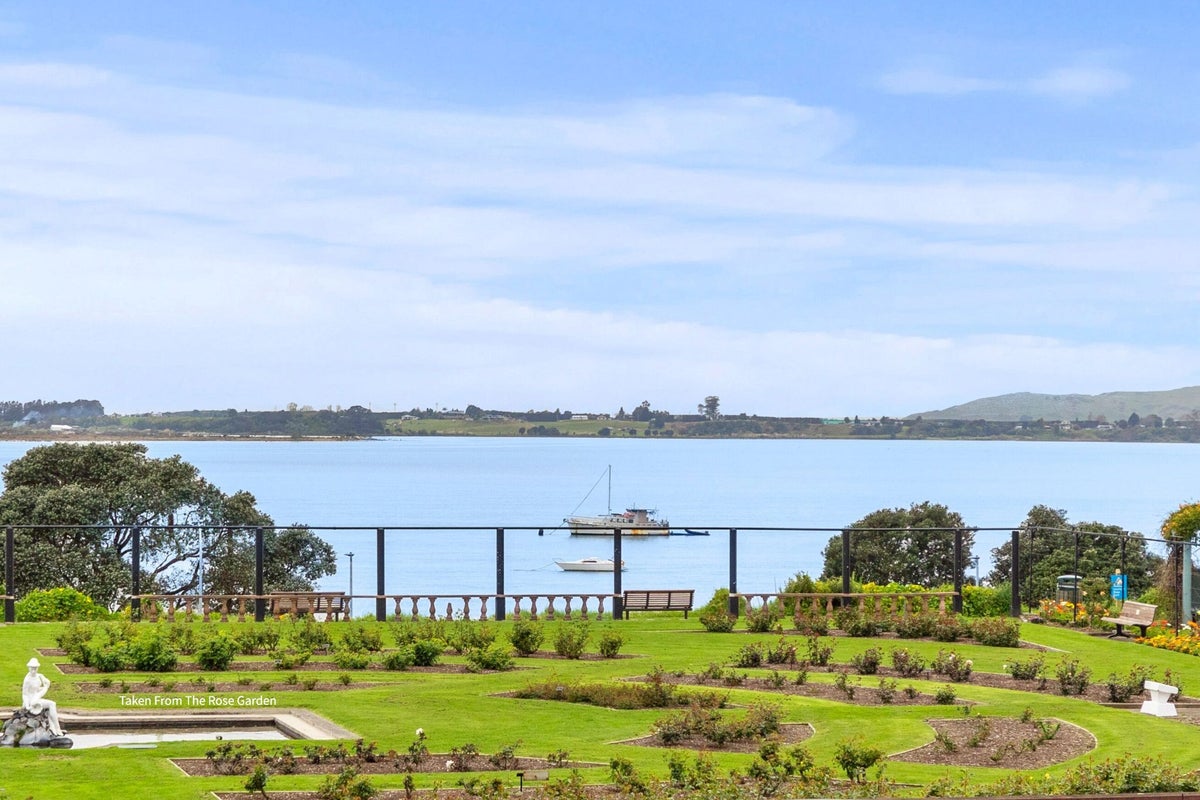 4/18 Cliff Road, Tauranga, Tauranga - Carousel 1