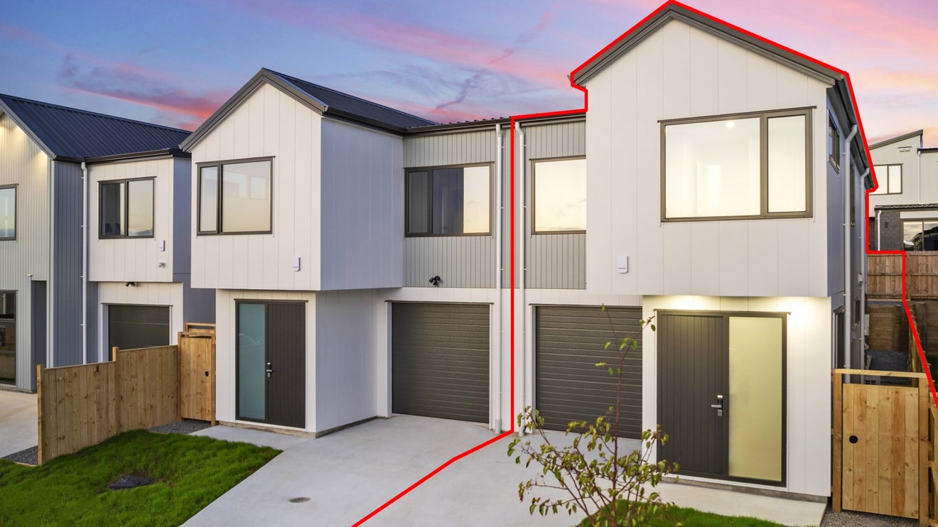30 Hearth Street, Flat Bush, Auckland - Carousel 1