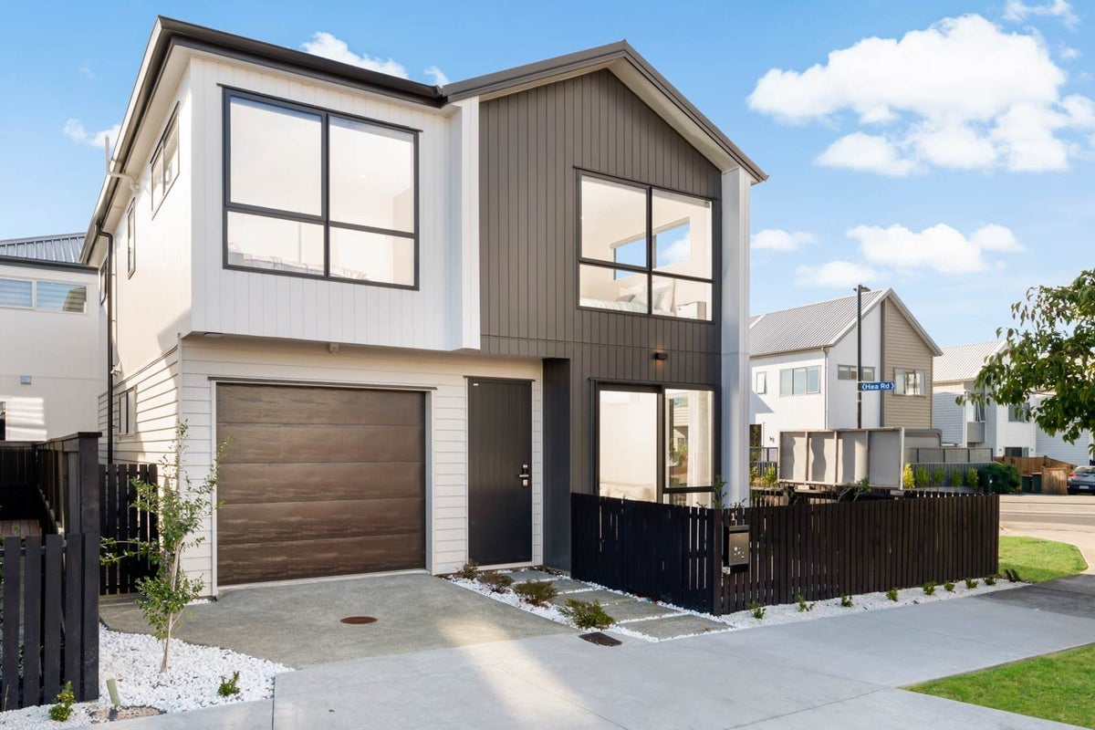 1 Hiki Street, Hobsonville, Auckland - Carousel 1