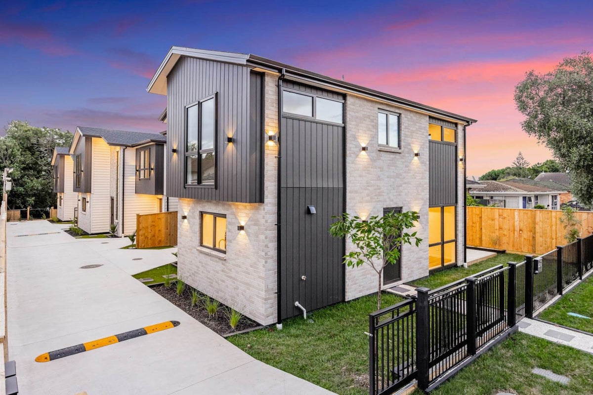72B Woolfield Road, Papatoetoe, Auckland - Carousel 2