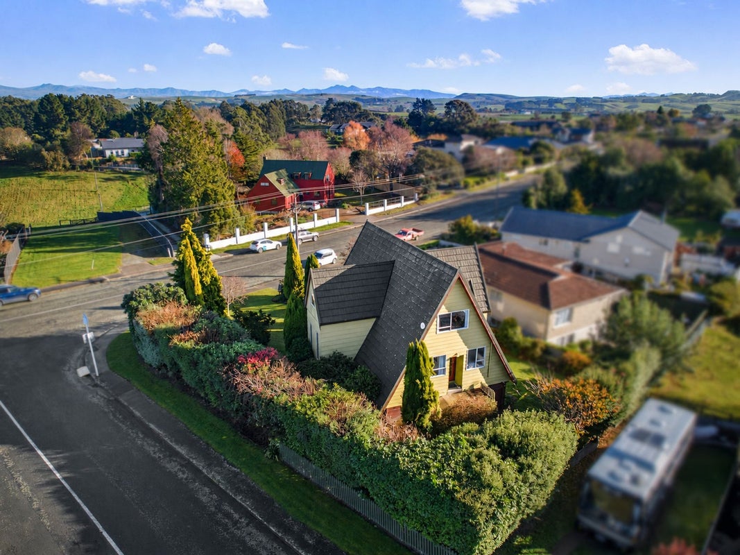 91 Reservoir Road, Oamaru North, Oamaru - Carousel 1