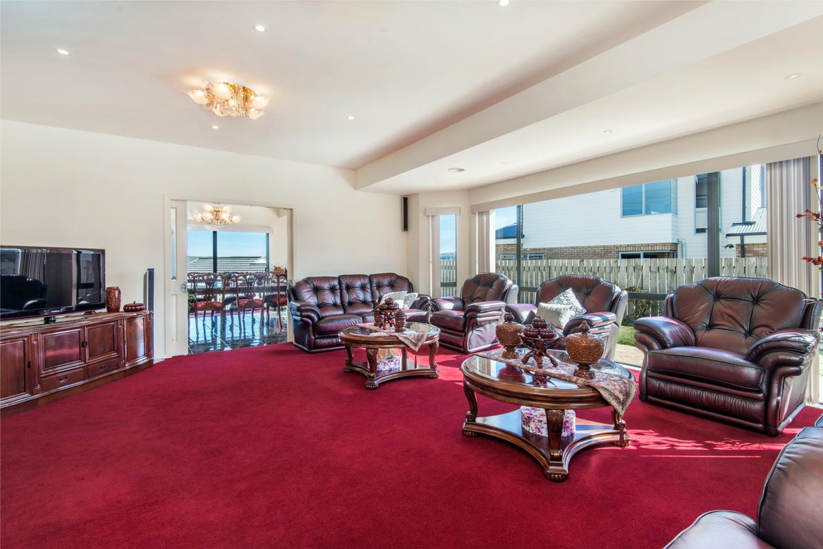 6 Ashwood Street, Woodridge, Wellington - Carousel 2