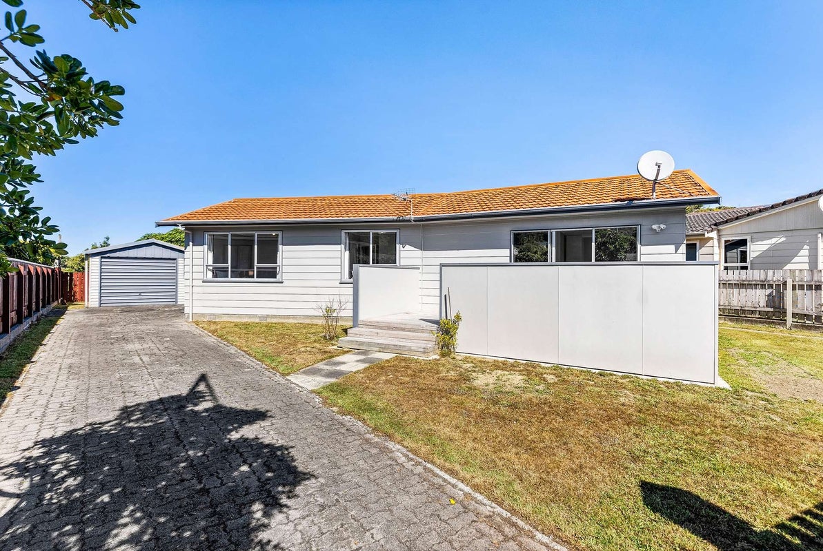 271 Mitchell Street, Brooklyn, Wellington - Carousel 2