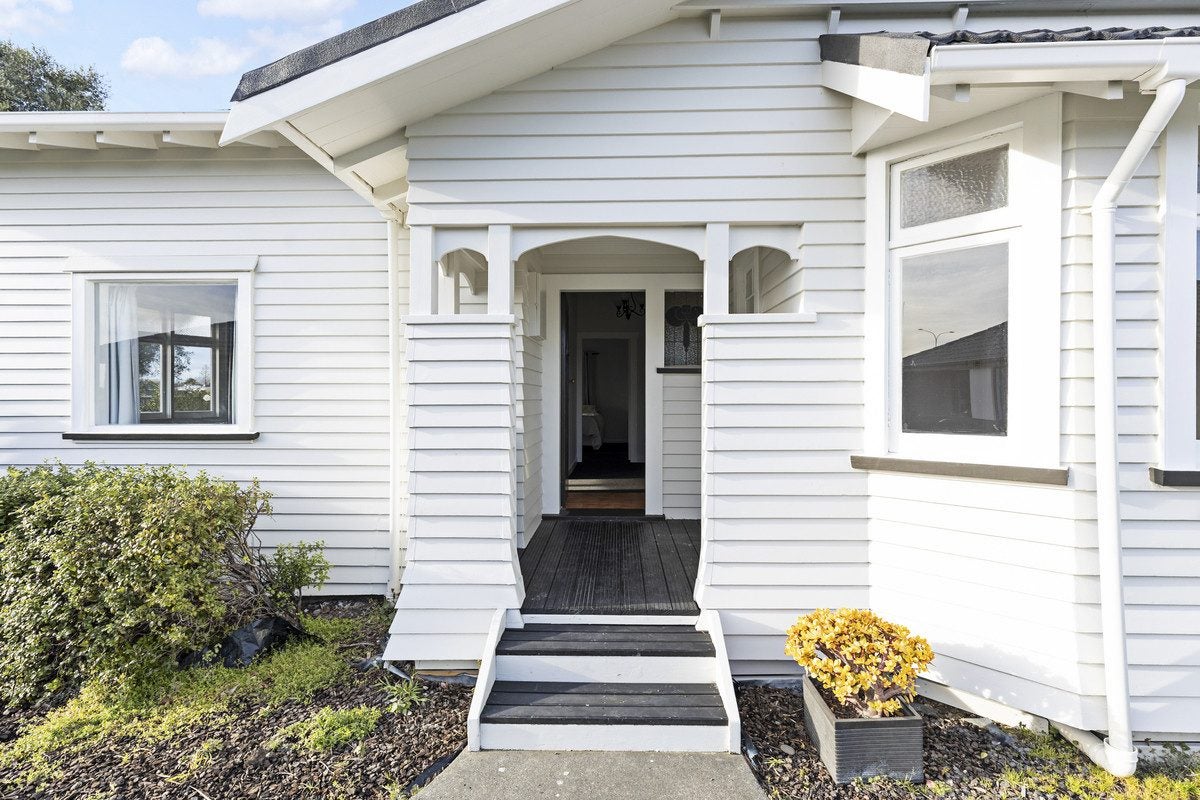 91 McGregor Street, Milson, Palmerston North - Carousel 2