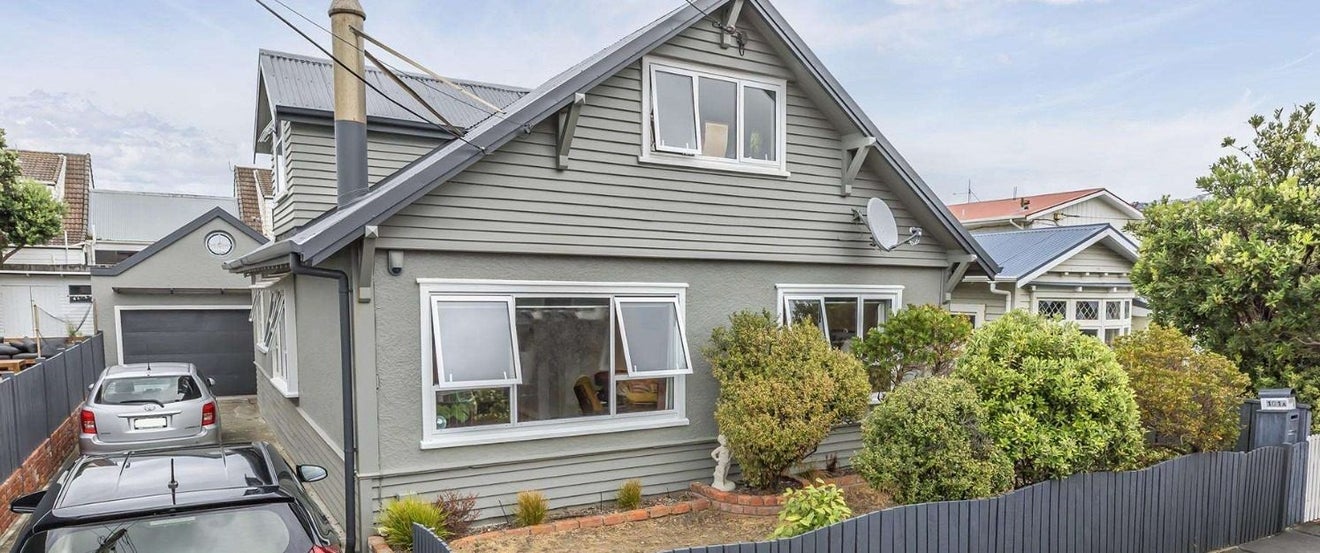 101 Apu Crescent, Lyall Bay, Wellington - Carousel 2