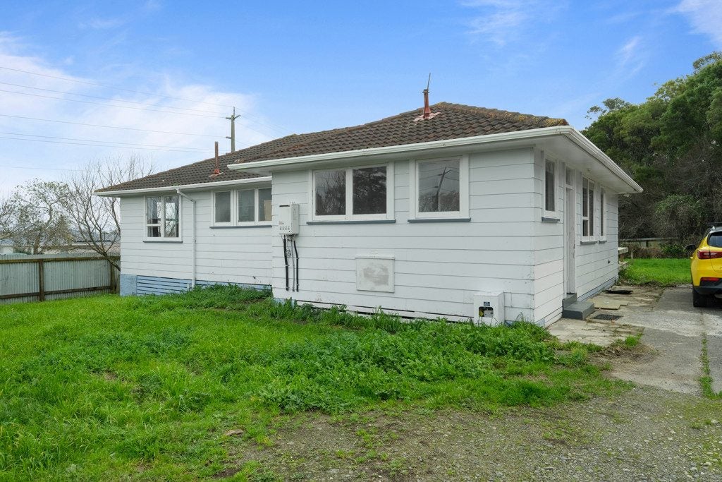 20 Halley Street, Outer Kaiti, Gisborne - Carousel 2