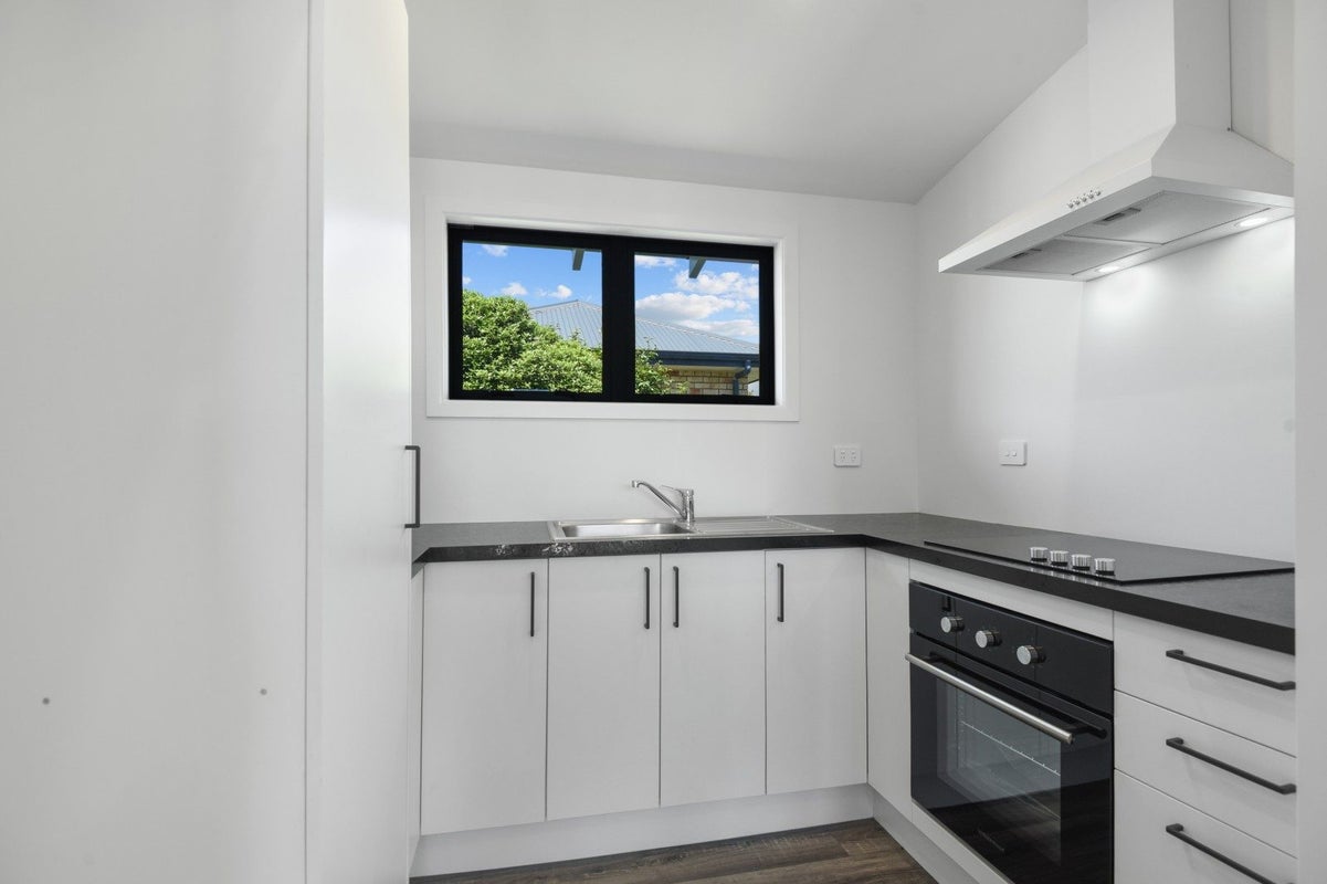 100D Bell Street, Whanganui, Whanganui - Carousel 2
