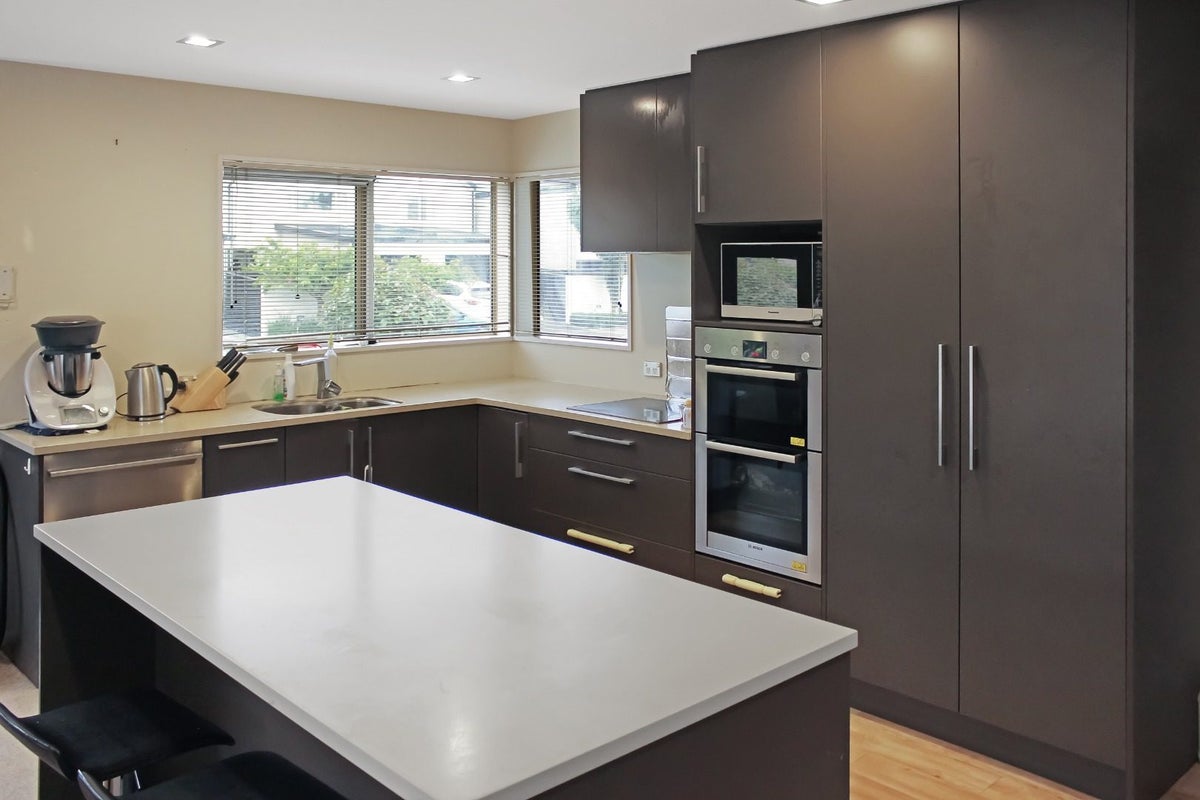 6 Albert Sheppard Close, Yaldhurst, Christchurch - Carousel 2