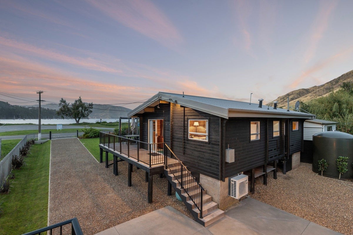 193 Purau Avenue, Purau, Banks Peninsula, Canterbury - Carousel 1