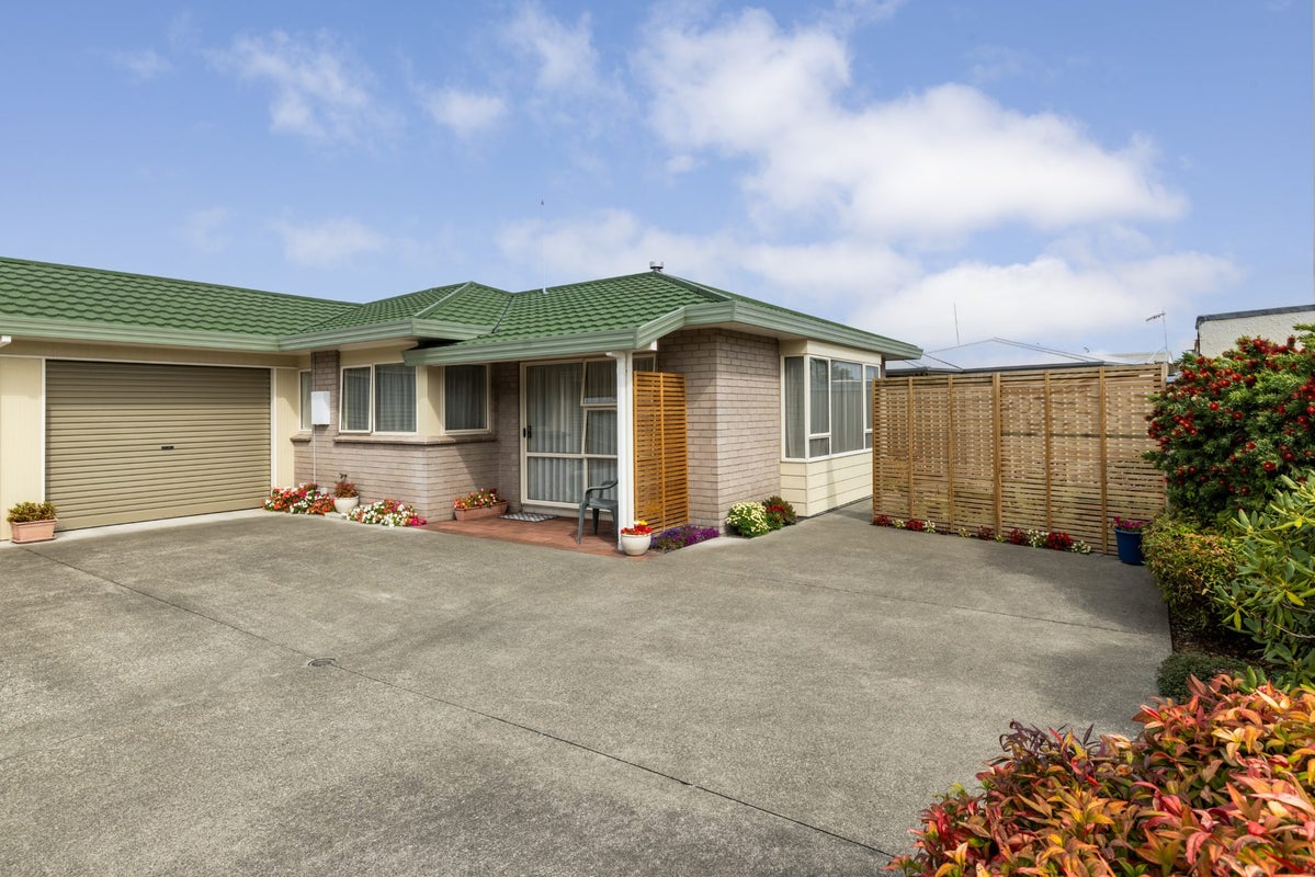 3/2 Anzac Avenue, Onekawa, Napier, Hawke's Bay - Carousel 1