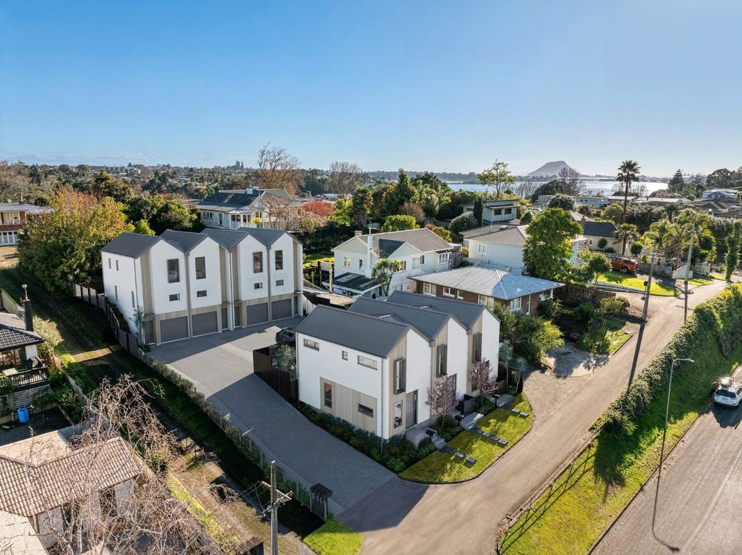 199 Edgecumbe Road, Tauranga South, Tauranga - Carousel 1