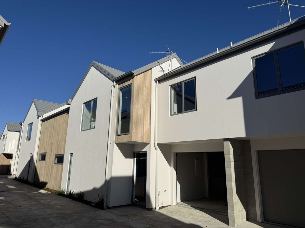 4/76 Harman Street, Addington, Christchurch - Carousel 2
