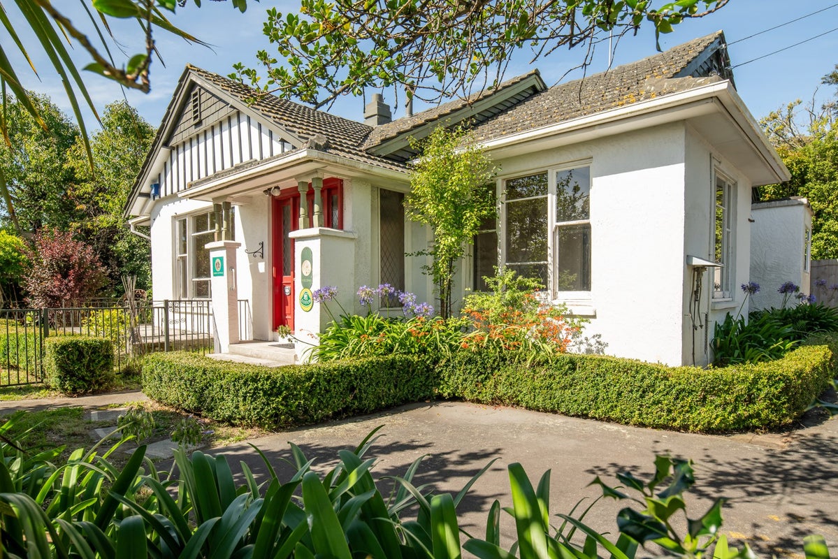 2 Horseshoe Lake Road, Shirley, Christchurch - Carousel 1
