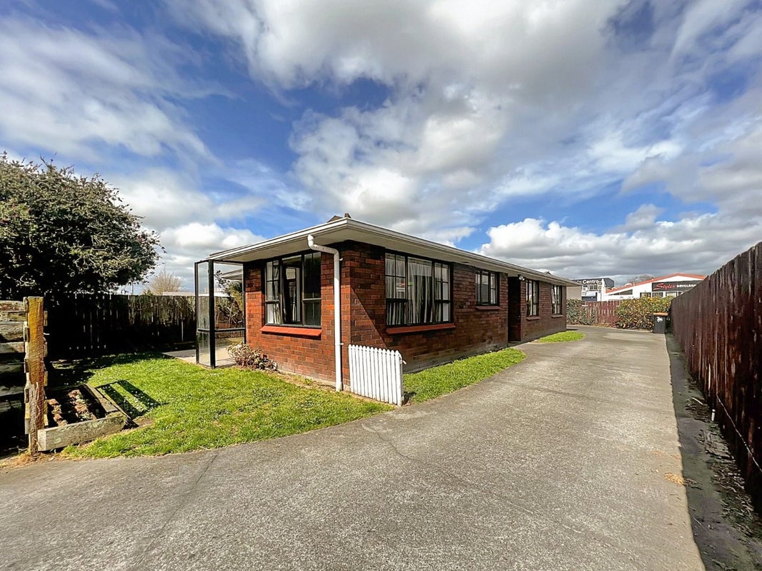 2/322 Broadway Avenue, Palmerston North, Palmerston North - Carousel 1