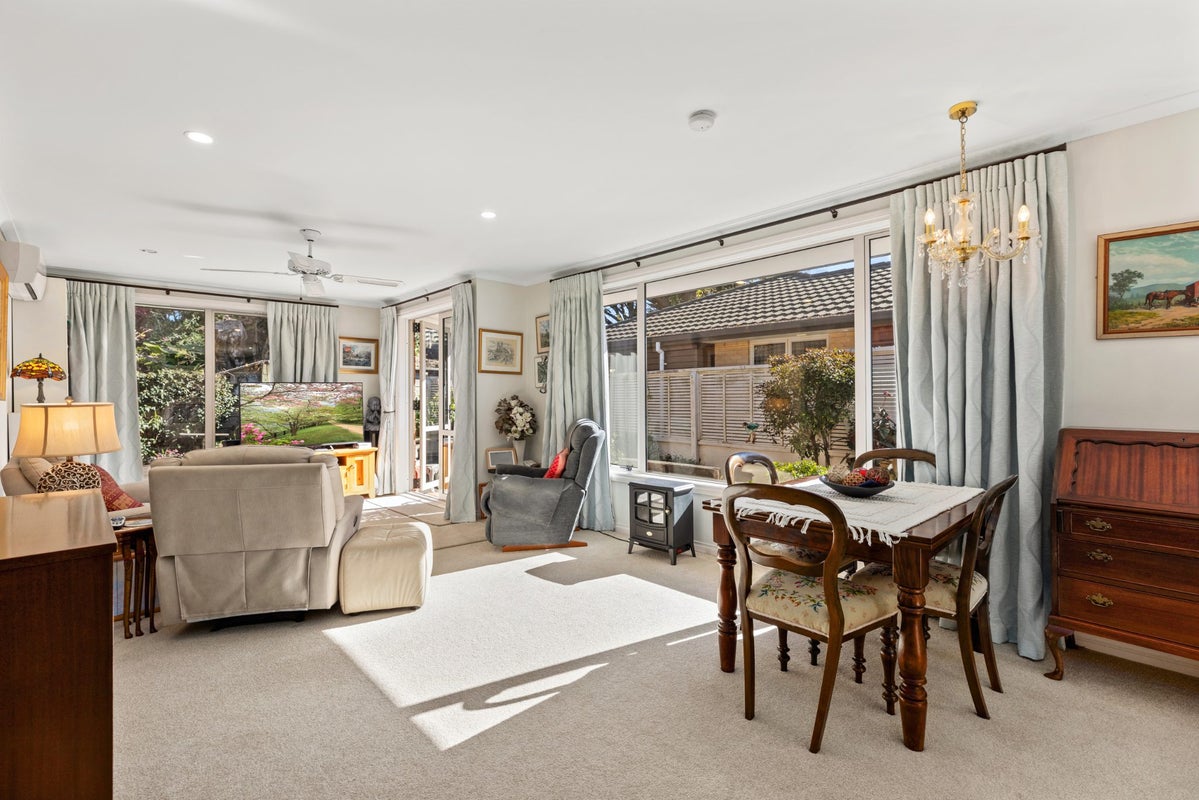 11/17 Simmonds Grove, Greerton, Tauranga - Carousel 2