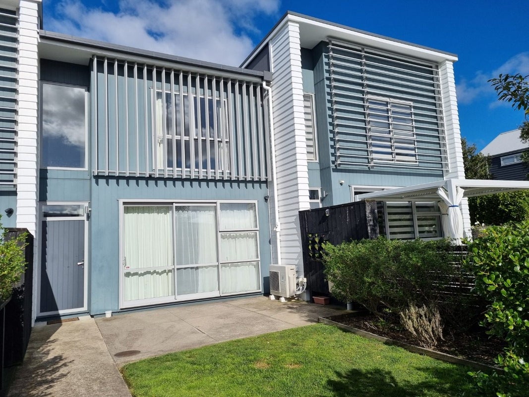 61 Caldera Drive, Long Bay, Auckland - Carousel 1