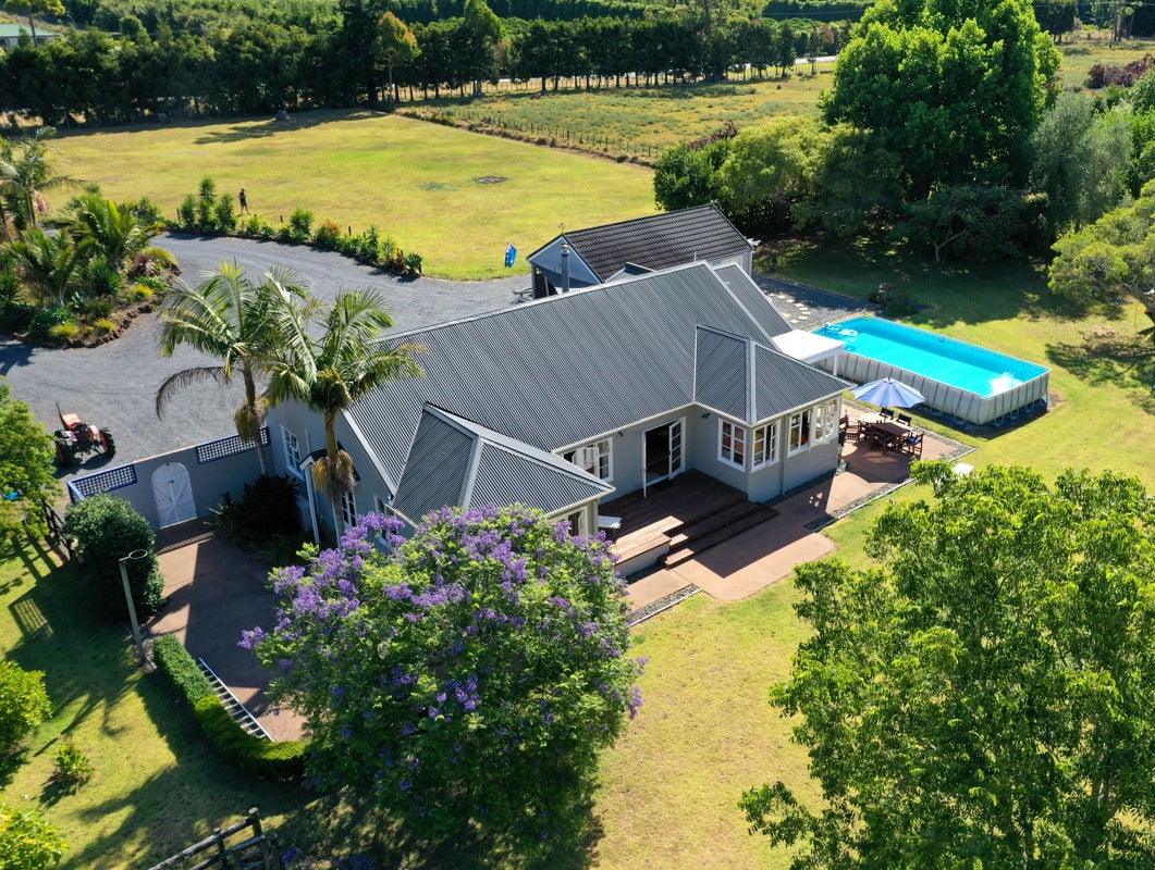218 Pungaere Road, Kerikeri - Carousel 1