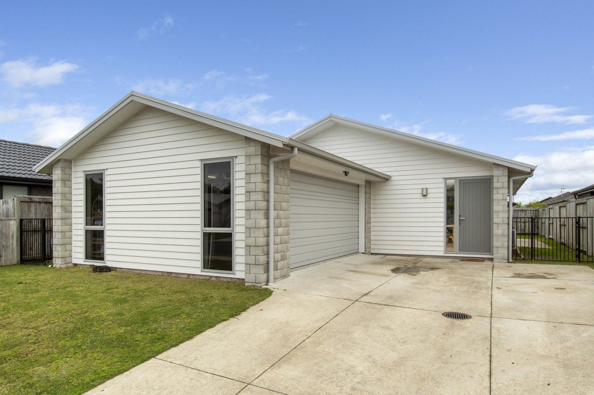 79 Te Wharo Drive, Papamoa - Carousel 2