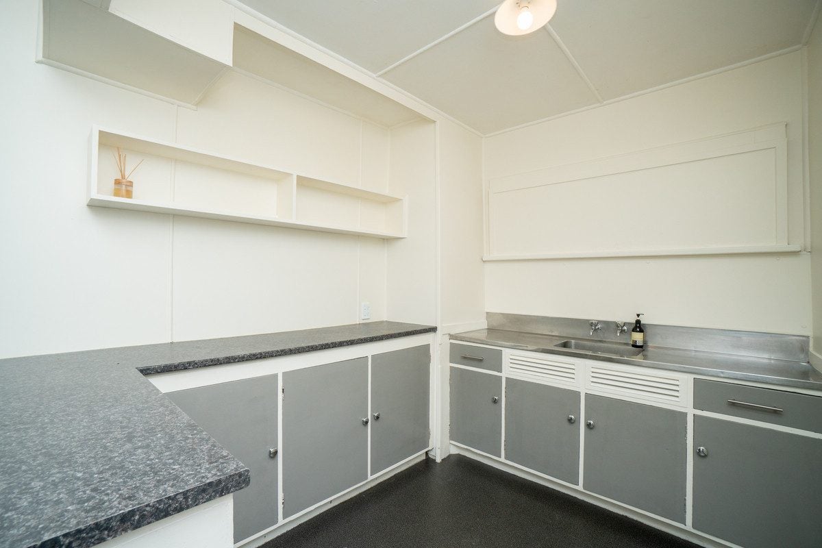 184 Ferguson Street, West End, Palmerston North - Carousel 2