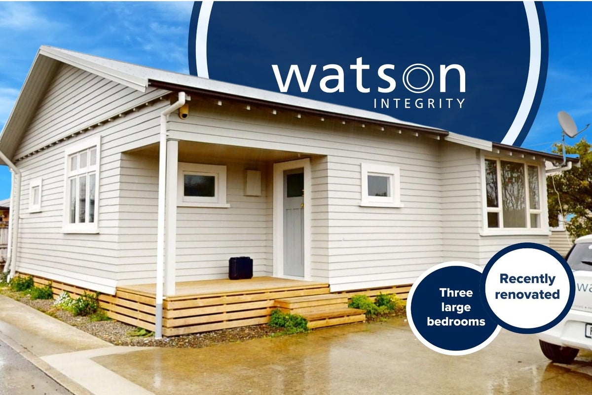 990 Tremaine Avenue, Roslyn, Palmerston North - Carousel 1