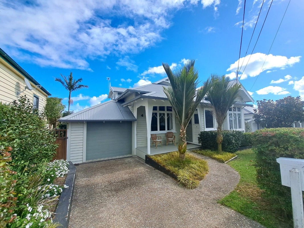 23 Cowper Street, Devonport, Auckland - Carousel 2
