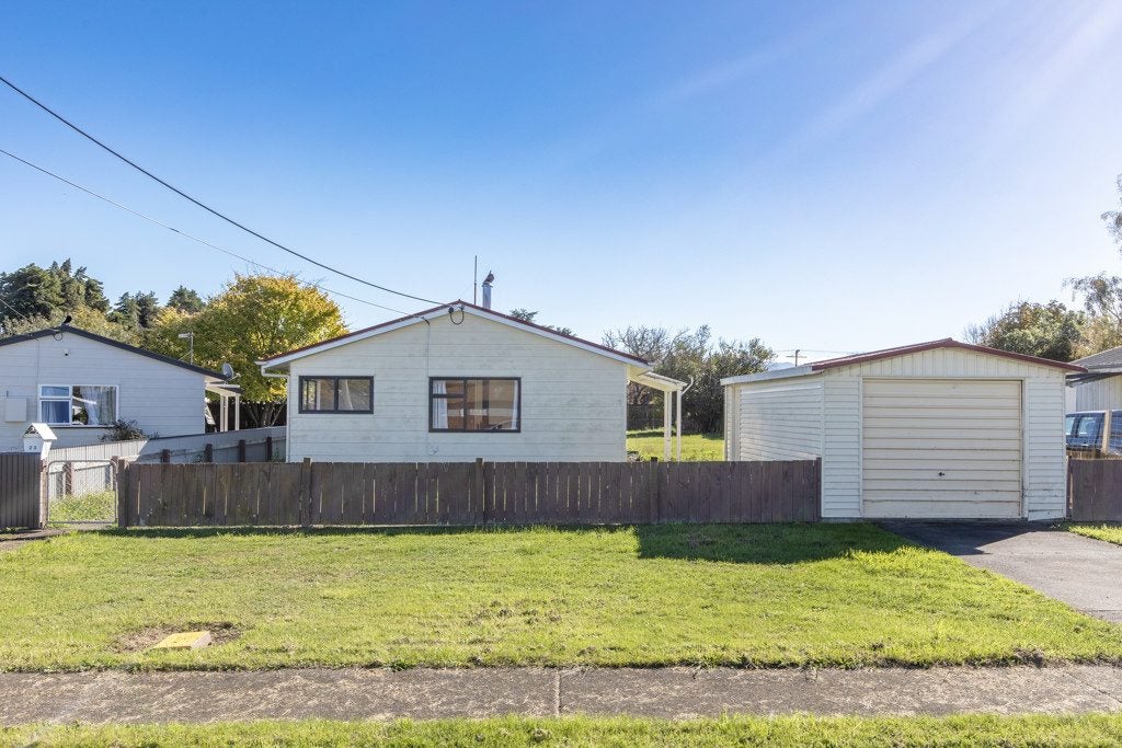 23 Charles Street, Takapau, Takapau - Carousel 15