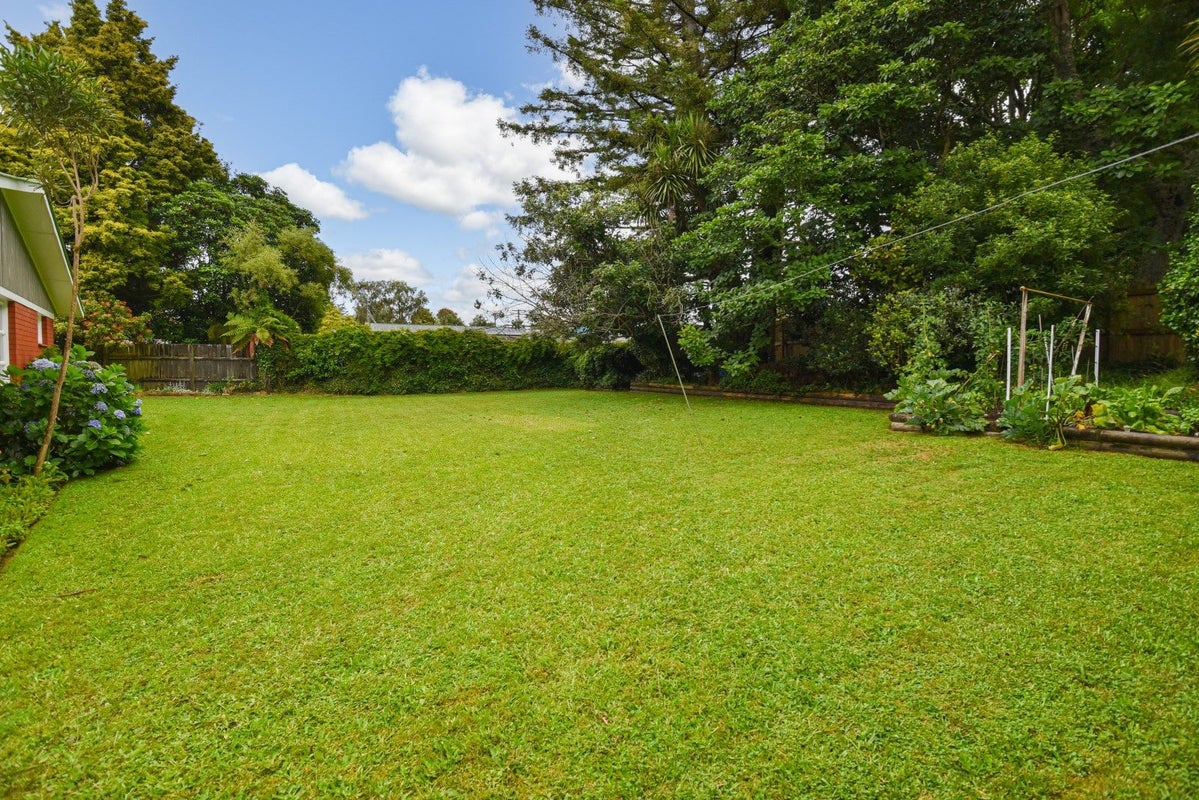 8 Garden Place, Hillcrest, Rotorua - Carousel 14