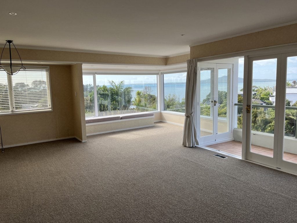 54 Beach Road, Castor Bay, Auckland - Carousel 1