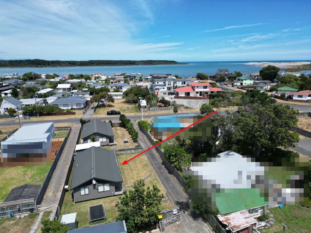 23A Roore Street, Foxton Beach, Foxton - Carousel 1