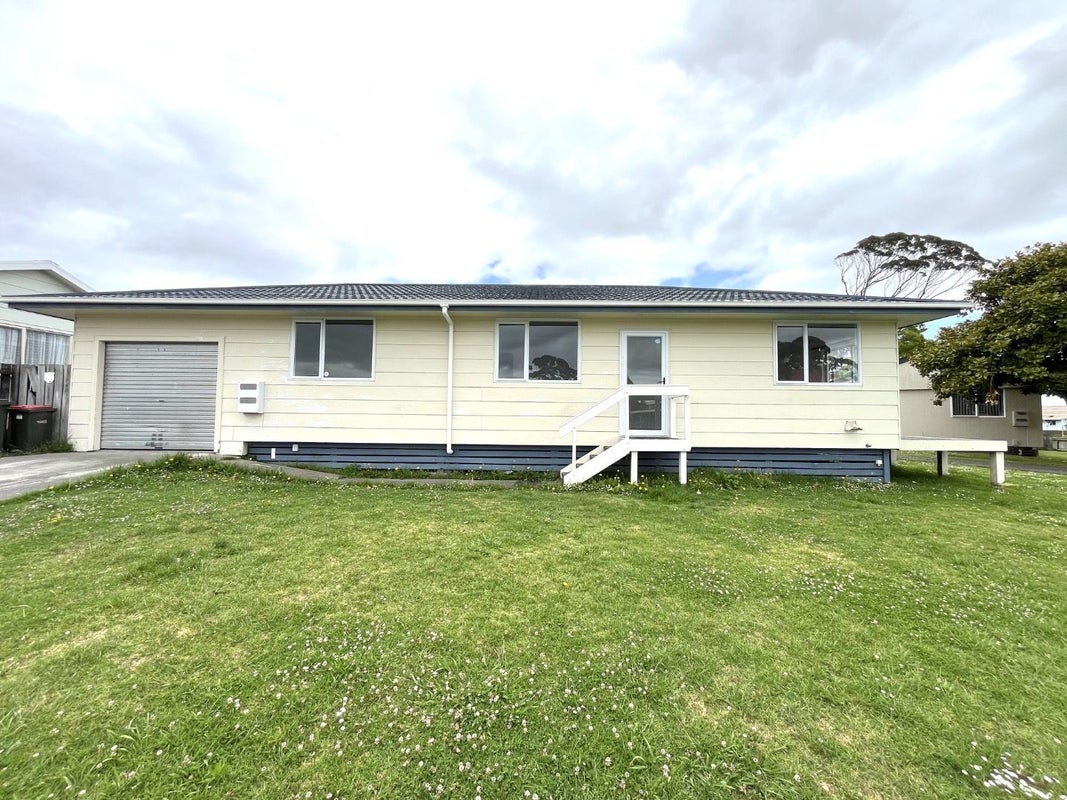 15C Trevor Hosken Drive, Wiri, Auckland - Carousel 1
