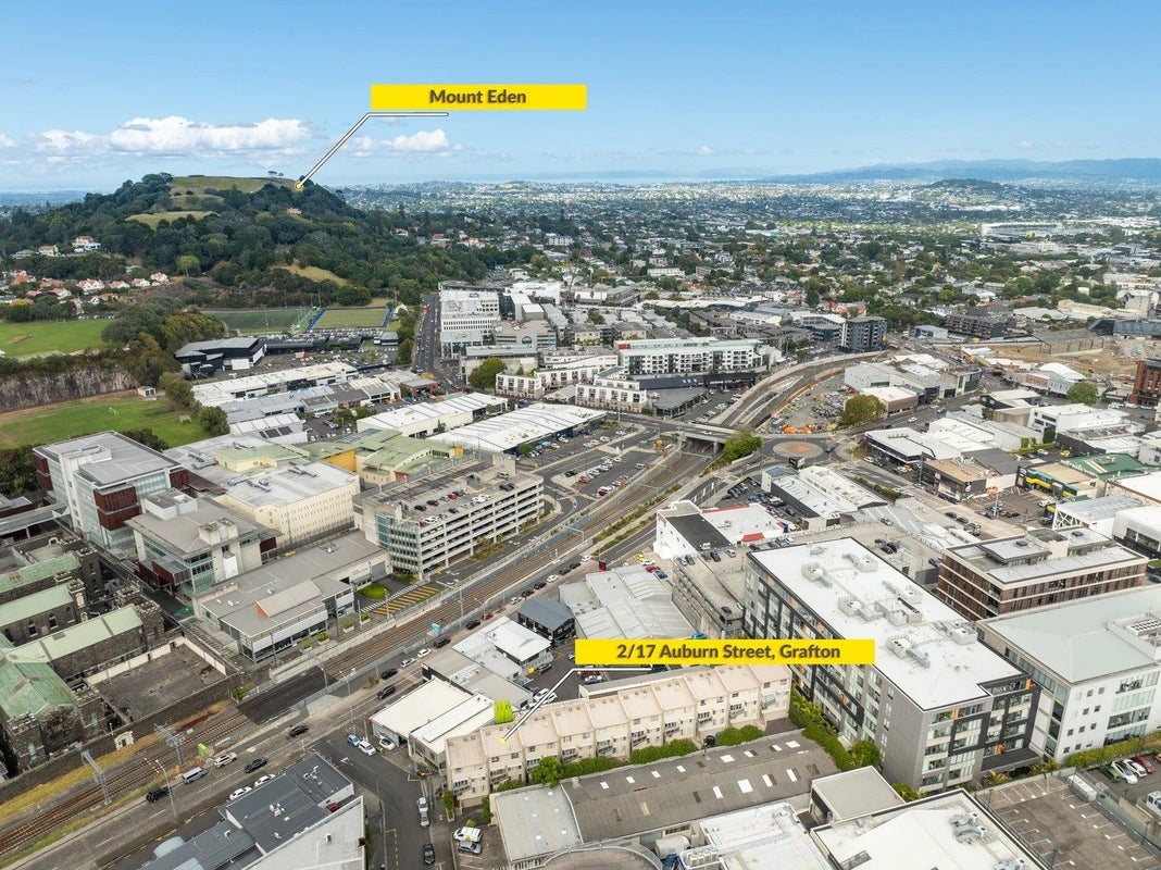 2/17 Auburn Street, Grafton, Auckland - Carousel 21