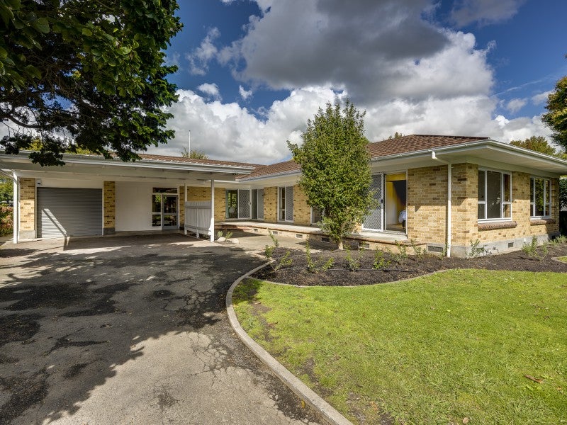 410 Hart Drive, Frimley, Hastings - Carousel 1