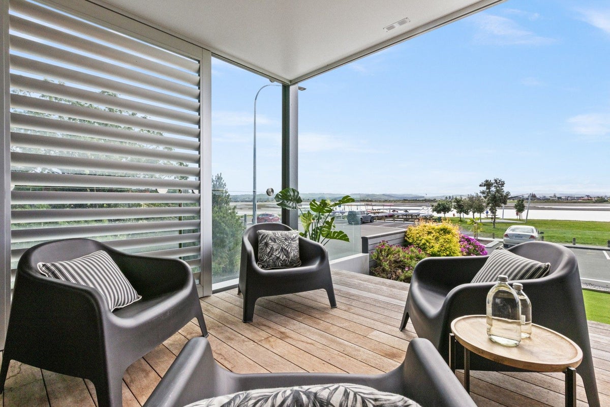 213/7 Humber Street, Pandora, Napier - Carousel 1